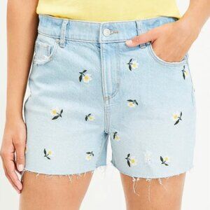 NWT LOFT High Rise Cut Off Denim Shorts 25 Petite Daisy Floral Y2K Cottagecore